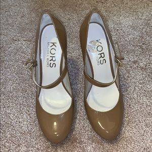 Michael Kors Mary Jane pump 8.5